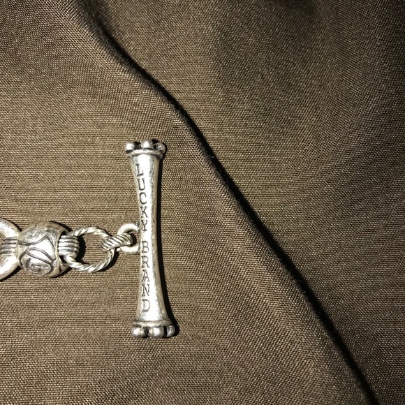 Lucky Brand Charm Bracelet Peace Sign & Toggle - Picture 5 of 5